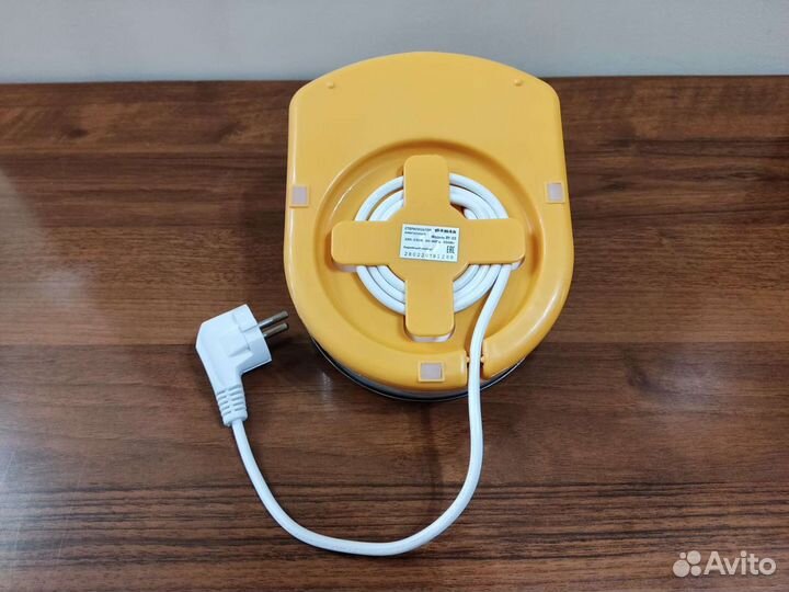 Стерилизатор электрический для бутылочек Maman