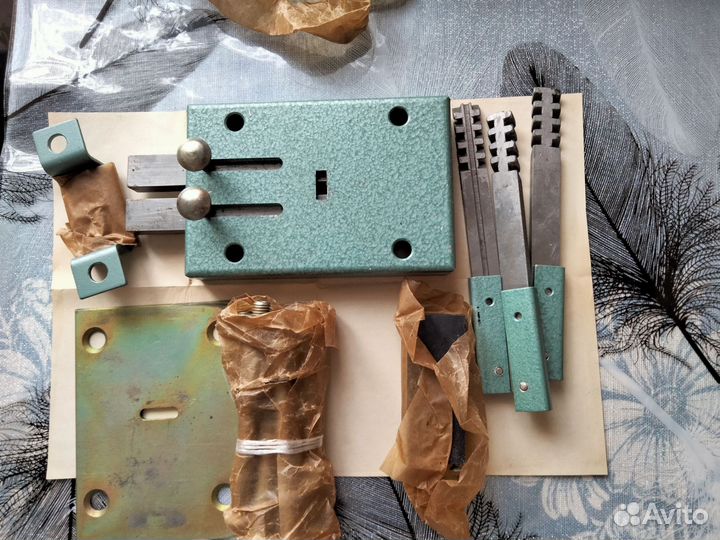 Замок накладной 1992 год