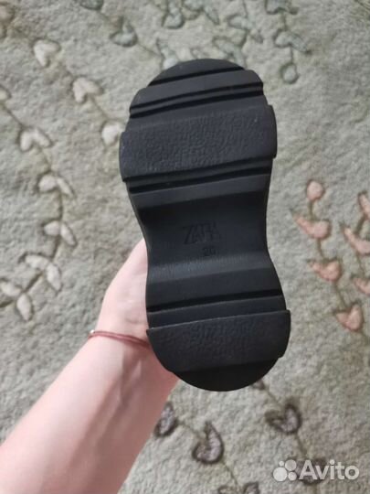 Ботинки Zara 20 размер
