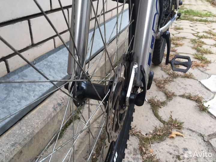 Велосипед горный Stern Motion 2.0 26