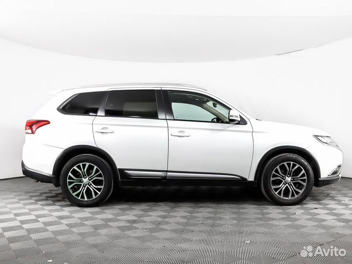 Mitsubishi Outlander 2.0 CVT, 2017, 184 868 км