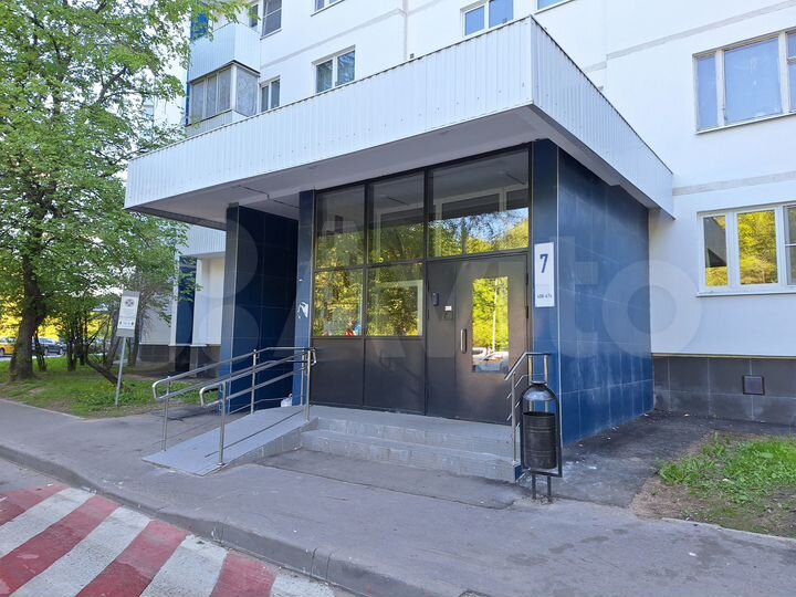 3-к. квартира, 73 м², 7/17 эт.