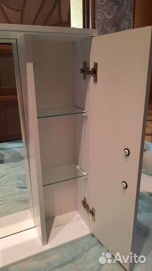 Зеркало шкаф в ванную