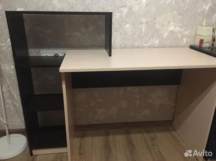 Стол письменный Венге