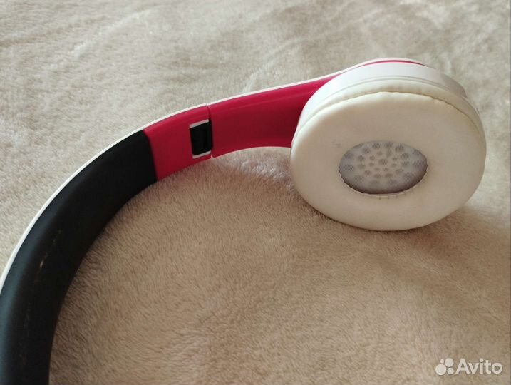 Беспроводные наушники