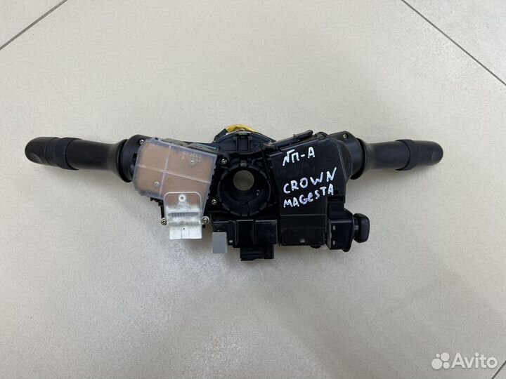 Подрулевые переключатели Toyota Crown Majesta
