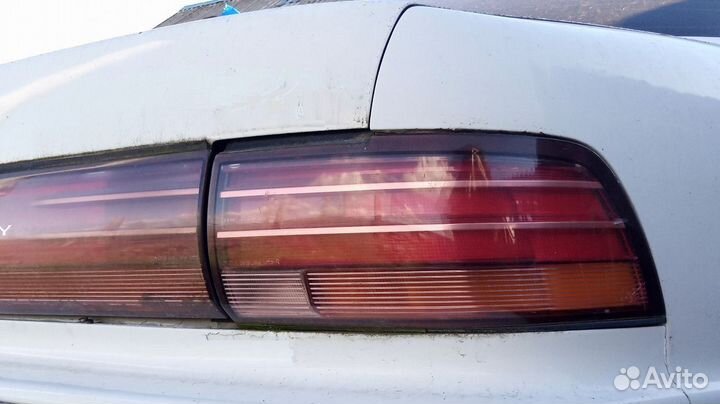 Фонарь задний Toyota camry левый (правый)