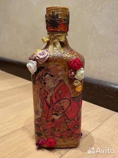 Бутылка коллекционная