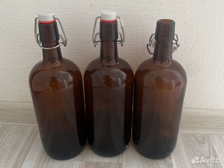 Бутылка с бугельной пробкой 1 л