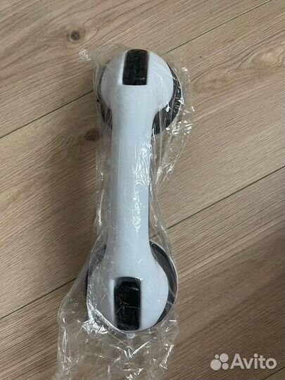 Ручка для ванны на присосках