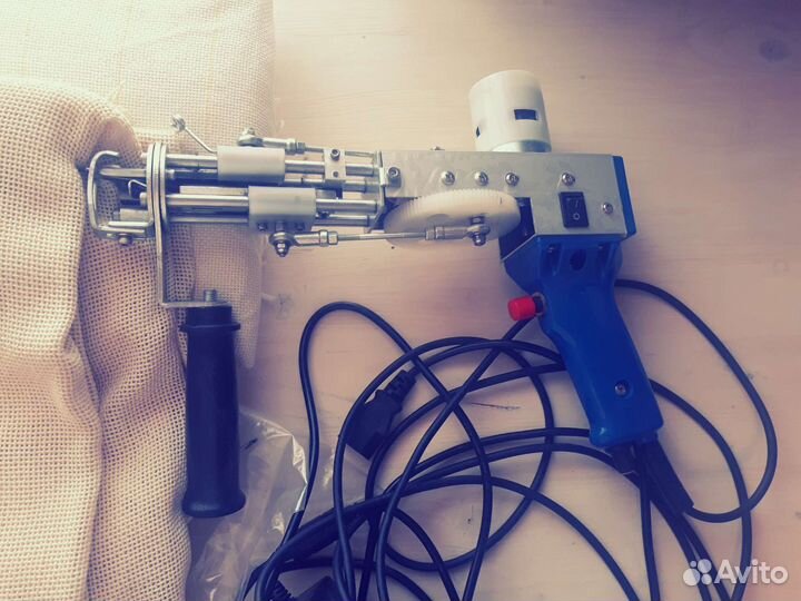 Пистолет для тафтинга