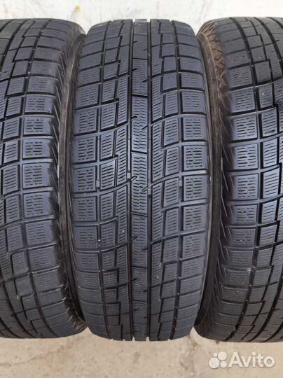 Yokohama Ice Guard IG30 185/60 R15 84Q