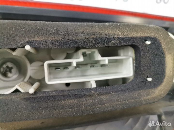 Фонарь задний для Ford Focus 2 1499840