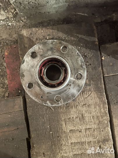 Ступица на audi A4 b8
