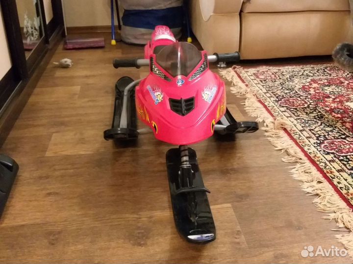 Детский снегокат