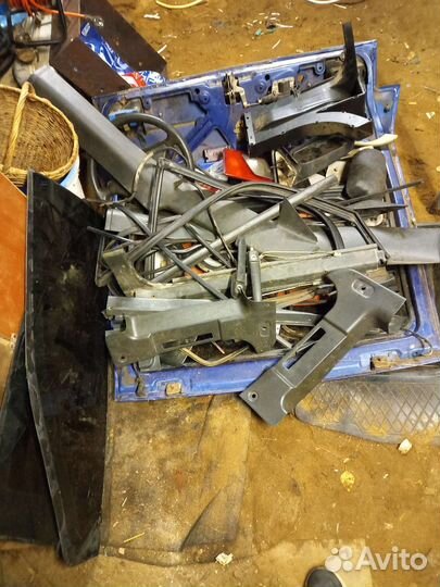 Стекла задние ваз 21123 купе