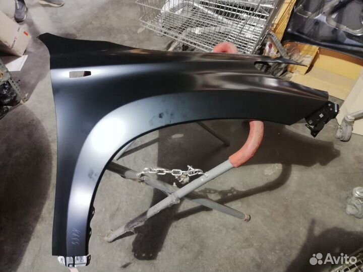 Крыло Mitsubishi Pajero Sport 3 5220K688