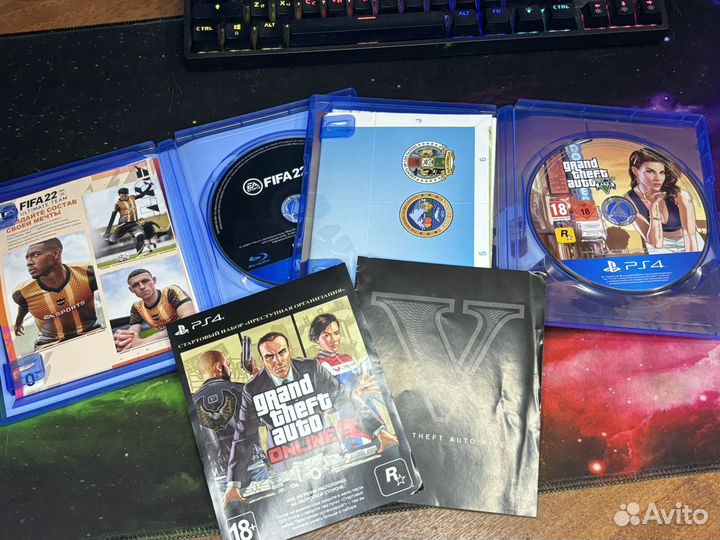 Диски PS4 GTA 5, FIFA 22