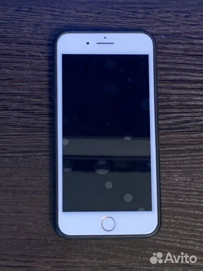 iPhone 8 Plus, 64 ГБ