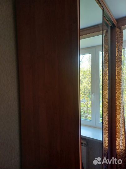 Шкаф купе с зеркалом бу