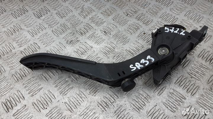 Педаль Volkswagen Touareg 2005