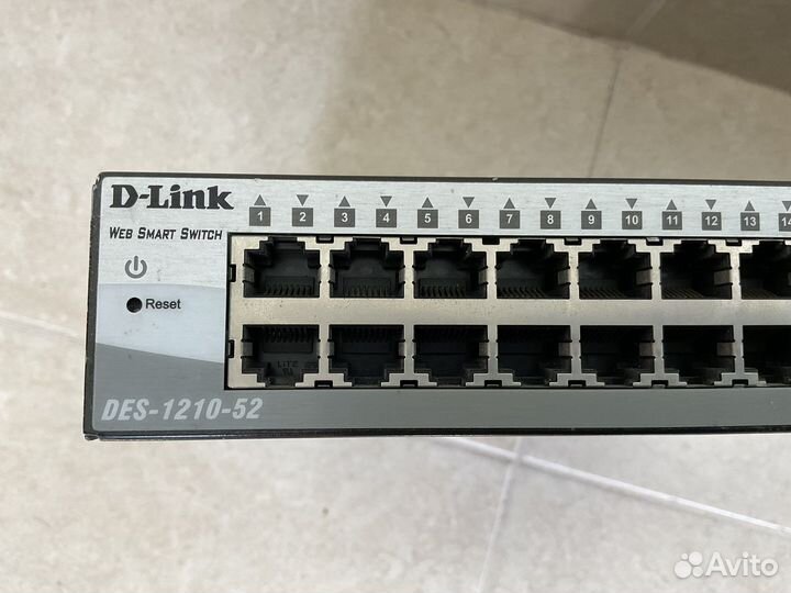 Коммутатор Dlink DES 1210 52