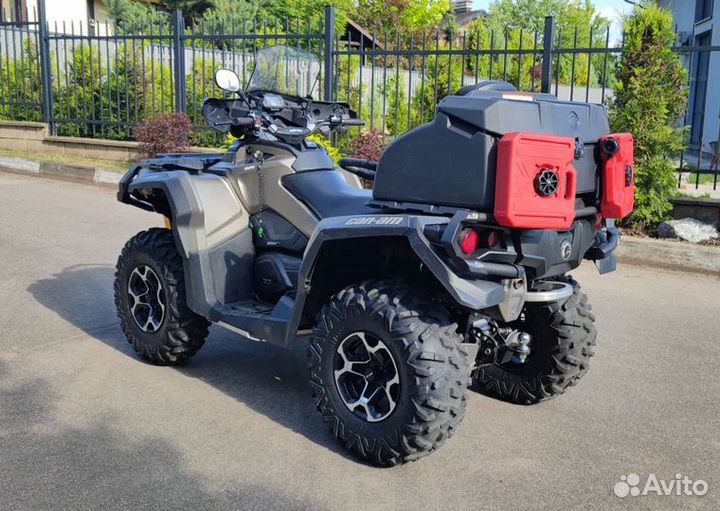 Квадроцикл BRP Can-Am Outlander Max 1000R Ltd 2015