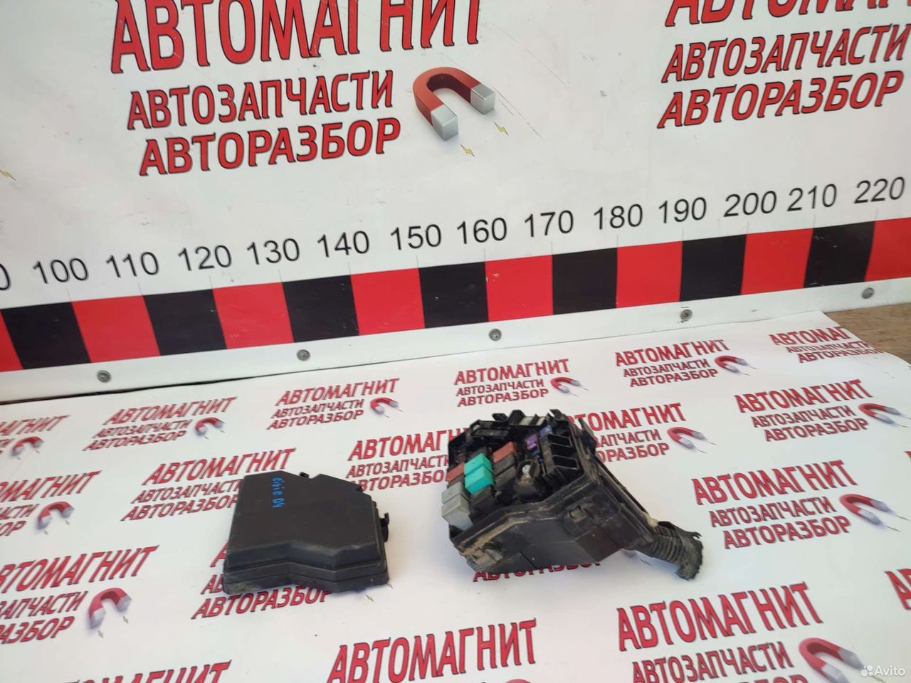 Блок предохранителей подкапотный Хонда Цивик 8 4D