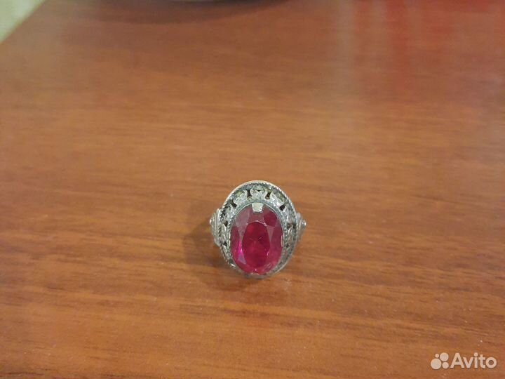 Серебряное кольцо с камнем СССР