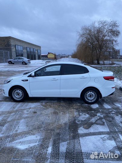 Kia Rio 1.6 AT, 2015, 82 000 км