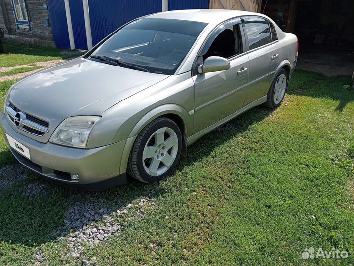 Opel Vectra 1.8 МТ, 2003, 300 000 км