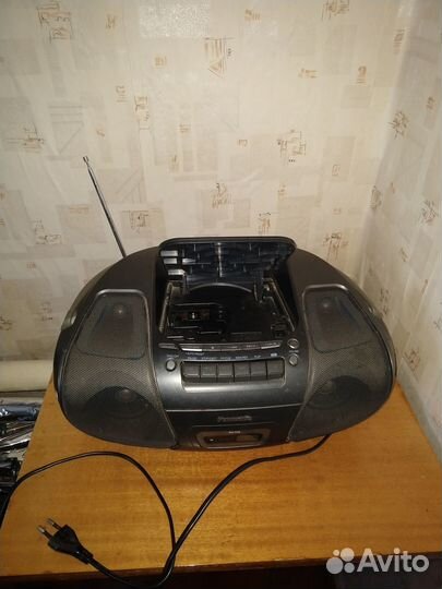 Магнитофон Panasonic RX-D29, радио, диски, кассеты
