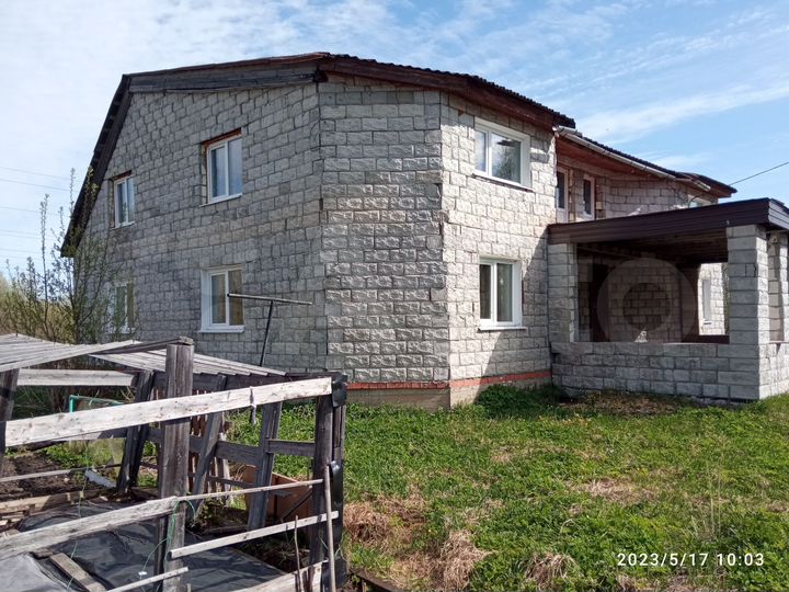 Дом 241,9 м² на участке 6,7 сот.