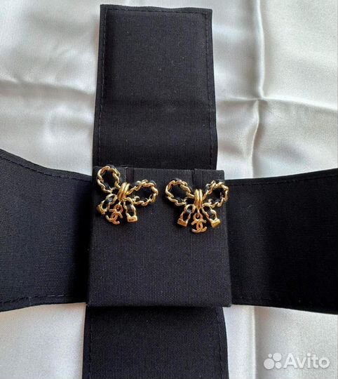Серьги Chanel оригинал в Москве