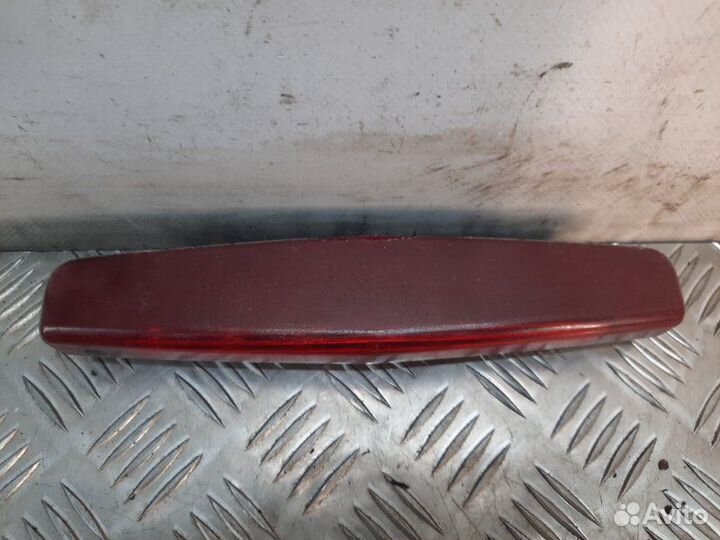 Дополнительный фонарь (Стоп-сигнал) Opel Astra