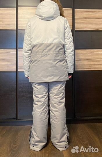 Горнолыжный костюм женский 44 размер