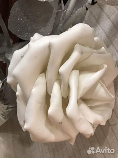 Напольный торшер роза