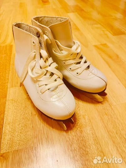 Коньки фигурные