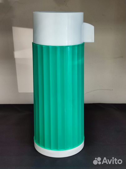 Корпус термоса без колбы пластиковый СССР зелёный