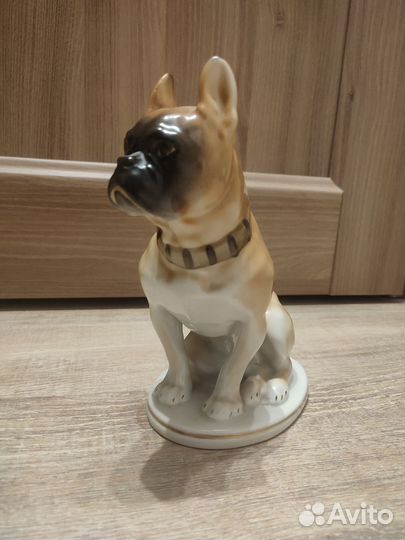 Статуэтка собаки боксёра