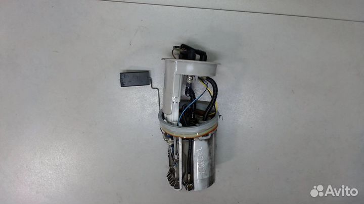 Насос топливный электрический Skoda SuperB, 2003