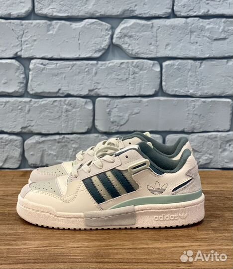 Кроссовки женские adidas forum low 84