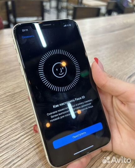 iPhone Xr, 64 ГБ
