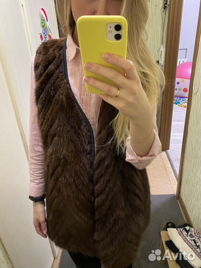 Меховой жилет из норки