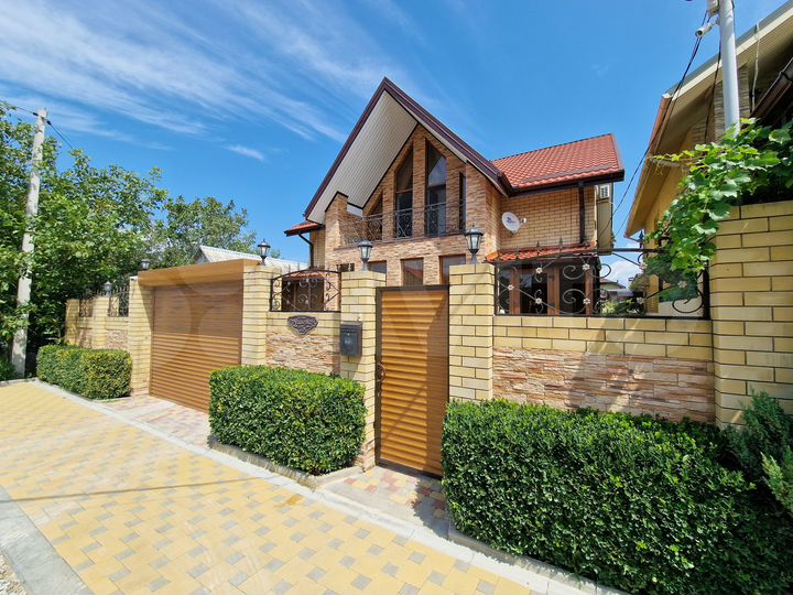 Дом 170 м² на участке 4,3 сот.