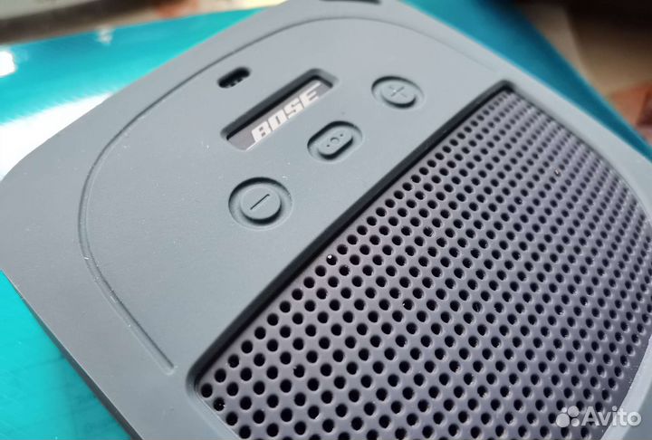 Портативная колонка Bose SoundLink Micro