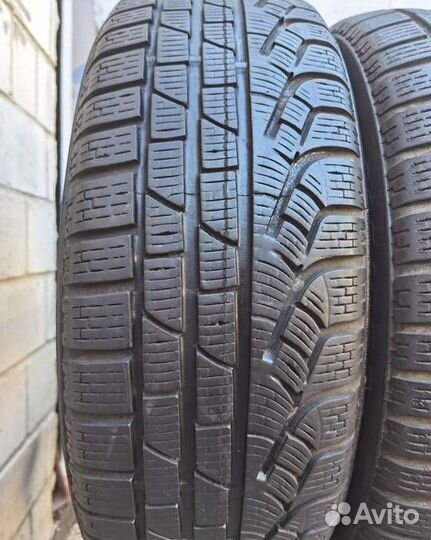 Pirelli Winter Sottozero 210 Serie II 205/55 R17 95H