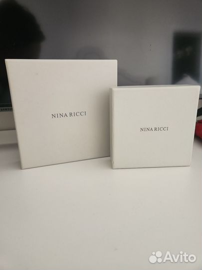 Украшение на шею