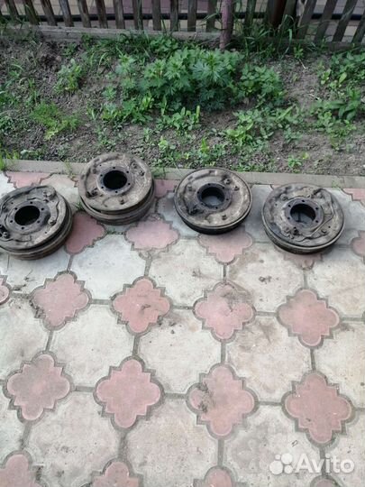 Барабанные тормоза комплект на 2 оси УАЗ 452