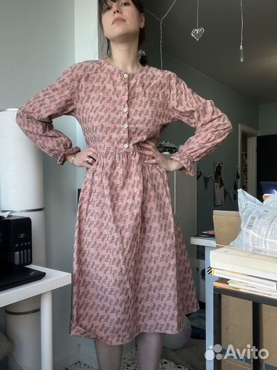 Розовое платье из теплого хлопка
